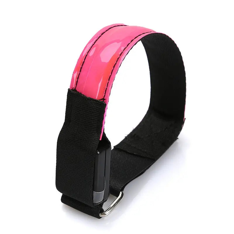 LED luminous arm band for running, outdoor sports, and festivals with adjustable size, multiple light modes, and replaceable batteries for maximum visibility and safety