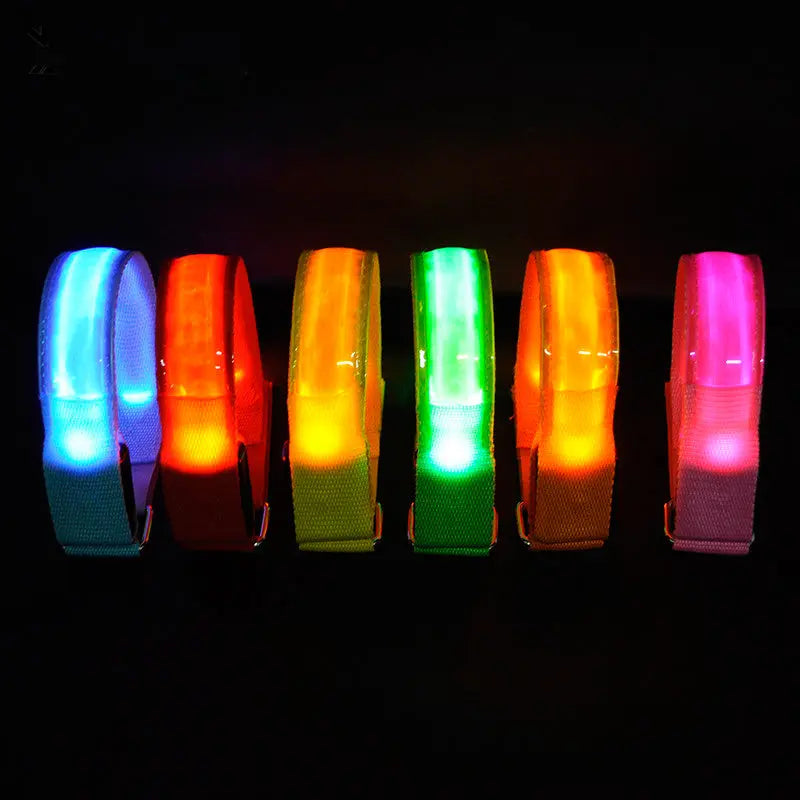 LED luminous arm band for running, outdoor sports, and festivals with adjustable size, multiple light modes, and replaceable batteries for maximum visibility and safety