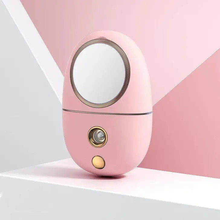 Portable USB-powered humidifier for girls with adjustable spray gears